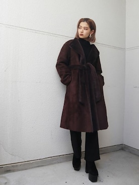 「EMODA（エモダ）のアイテム（ジャケット/アウター）」を使った、EMODA Official_STAFFさん（レディース・160cm）の冬コーディネート