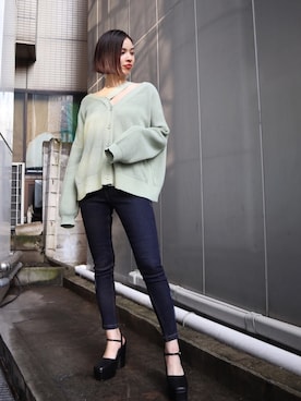 「EMODA（エモダ）のアイテム（パンプス）」を使った、EMODA Official_STAFFさん（レディース・160cm）の冬コーディネート