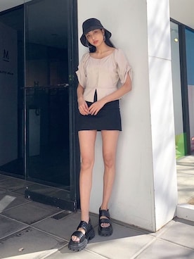 「EMODA（エモダ）のアイテム（シャツ/ブラウス）」を使った、EMODA Official_STAFFさん（レディース・167cm）の夏コーディネート