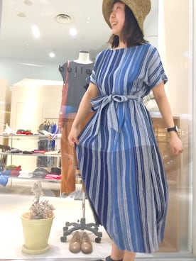 「yuni（ユニ　）のアイテム（ワンピース）」を使った、アトリエドゥサボンさん（レディース・157cm）の春コーディネート