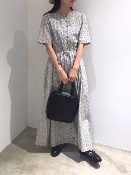 L Atelier Du Savon Atelierアトリエドゥサボンさんのワンピースを使ったコーディネート Zozotown