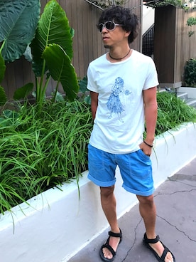 「hawaii」｜「アイテム（アクセサリー）」を使った、梶本 博美さん（メンズ・171cm）の春コーディネート