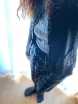 「chambre de charme（シャンブルドゥシャーム）のアイテム（パンツ）」を使った、そらさん（レディース・164cm）の冬コーディネート