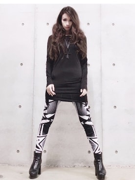 「KILL STAR（キルスター）のアイテム（アクセサリー）」を使った、jajyu(Awakened ZERO)さん（レディース・170cm）の秋コーディネート