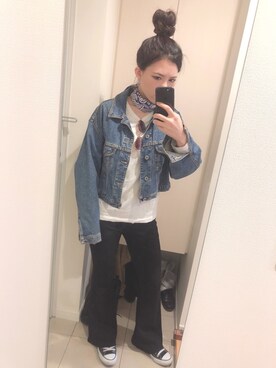 「無印良品（ムジルシリョウヒン）のアイテム（Tシャツ/カットソー、ホワイト系）」を使った、Sakurako Kitazakiさん（レディース・160cm）の春コーディネート