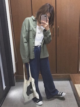 「UNIQLO（ユニクロ）のアイテム（ミリタリージャケット、グリーン系）」を使った、ykさん（レディース）の夏コーディネート
