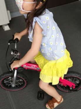 「apres les cours（アプレレクール）のアイテム（チュニック）」を使った、まーこさん（キッズ・110cm）の春コーディネート