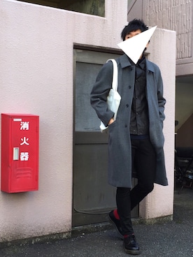 「URBAN RESEARCH（アーバンリサーチ）のアイテム（ステンカラーコート）」を使った、にっしーさん（メンズ・180cm）の冬コーディネート