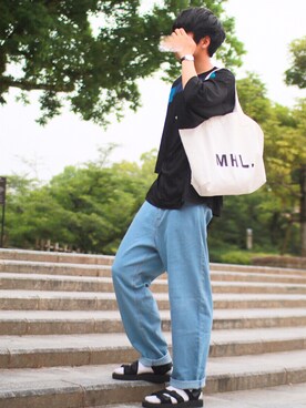 「SHAREEF（シャリーフ）のアイテム（トップス）」を使った、にっしーさん（メンズ・180cm）の夏コーディネート