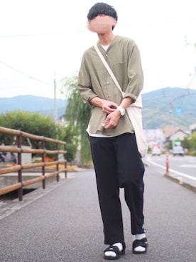「suicoke（スイコック）のアイテム」を使った、にっしーさん（メンズ・180cm）の夏コーディネート