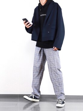 「NEONSIGN（ネオンサイン）のアイテム（パンツ）」を使った、にっしーさん（メンズ・180cm）の秋コーディネート