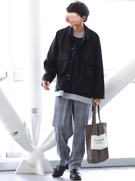 「NEONSIGN（ネオンサイン）のアイテム（パンツ）」を使った、にっしーさん（メンズ・180cm）の冬コーディネート