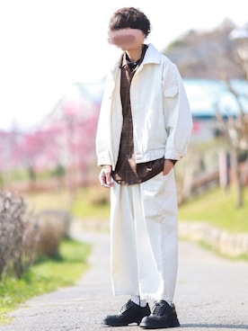 「CASPER JOHN（キャスパージョン）のアイテム（デニムジャケット）」を使った、にっしーさん（メンズ・180cm）の春コーディネート