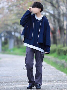 「ネイビーコーデ」｜「アイテム（ブルゾン）」を使った、にっしーさん（メンズ・180cm）の春コーディネート