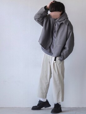 「shiki tokyo（シキトウキョウ）のアイテム（パーカー）」を使った、にっしーさん（メンズ・180cm）の秋コーディネート