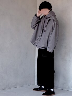 「shiki tokyo（シキトウキョウ）のアイテム（パーカー）」を使った、にっしーさん（メンズ・180cm）の秋コーディネート