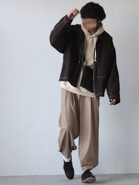 「shiki tokyo（シキトウキョウ）のアイテム（パーカー）」を使った、にっしーさん（メンズ・180cm）の秋コーディネート