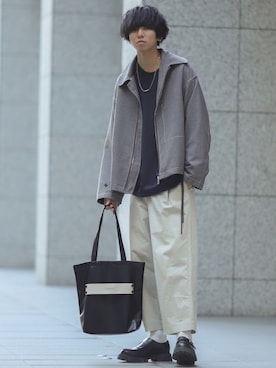 「shiki tokyo（シキトウキョウ）のアイテム（ブルゾン）」を使った、にっしーさん（メンズ・180cm）の冬コーディネート