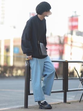 「shiki tokyo（シキトウキョウ）のアイテム（スウェット）」を使った、にっしーさん（メンズ・180cm）の春コーディネート