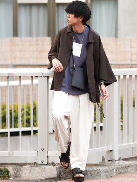 「shiki tokyo（シキトウキョウ）のアイテム（サンダル）」を使った、にっしーさん（メンズ・180cm）の春コーディネート