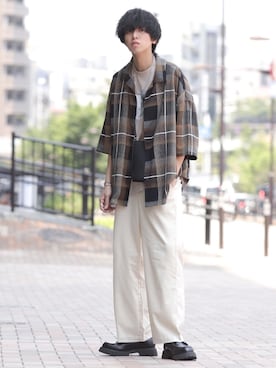 「ASTRONOMY（アストロノミー）のアイテム（パンツ）」を使った、にっしーさん（メンズ・180cm）の夏コーディネート