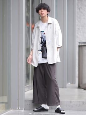 「shiki tokyo（シキトウキョウ）のアイテム（バッグ）」を使った、にっしーさん（メンズ・180cm）の夏コーディネート