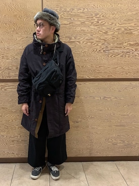 「WOOLRICH（ウールリッチ）のアイテム（マウンテンパーカー）」を使った、Mdskさん（メンズ・173cm）の秋コーディネート