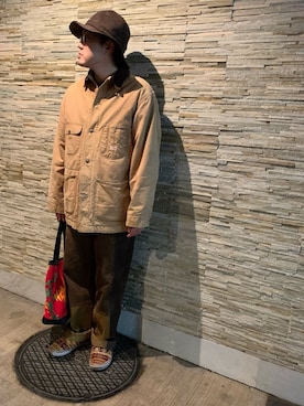 「レトロ」｜「アイテム（カバーオール）」を使った、Mdskさん（メンズ・173cm）の冬コーディネート
