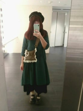 「A land（エーランド）のアイテム（ハンチング/ベレー帽）」を使った、Yuching Au-Yeungさん（レディース・150cm）の秋コーディネート
