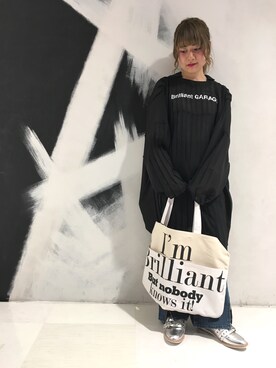 「RNA（アールエヌエー）のE4392 ダブルストラップローファー（ローファー）」を使った、kaorinさん（レディース・153cm）の春コーディネート