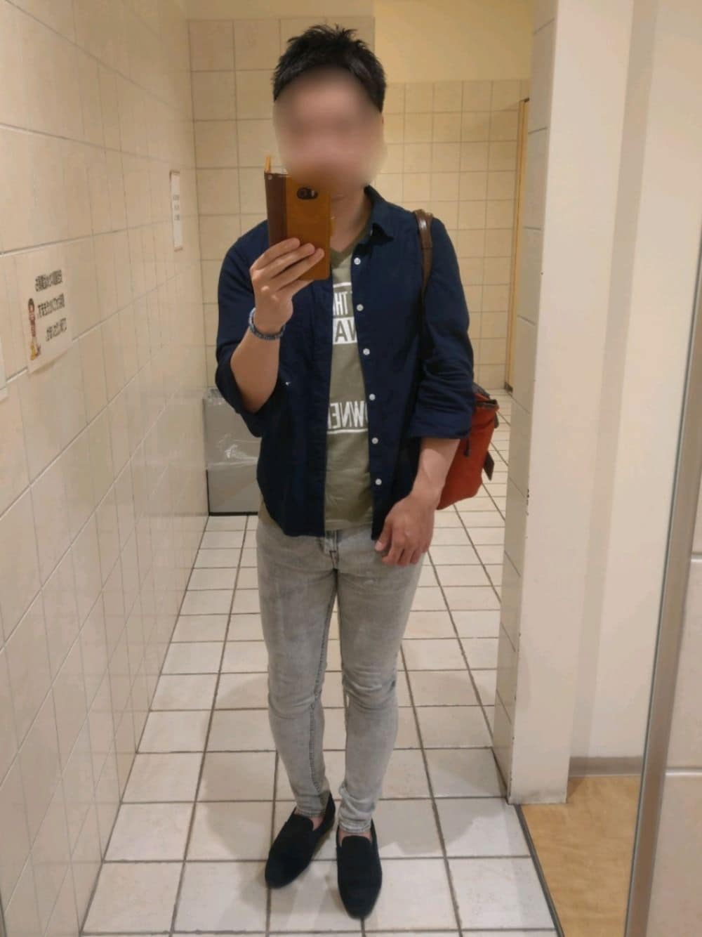 「夏コーデ、シンプル、大人カジュアル、おしゃれさんと繋がりたい、ootd、オトナカジュアル、スキニー、プチプラ、休日スタイル」｜「Benoの綿麻ストレッチレギュラーシャツ（2/3袖）（シャツ/ブラウス、ブルー系）」を使った、Leonさん（メンズ・177cm）の夏コーディネートの1枚目の写真
