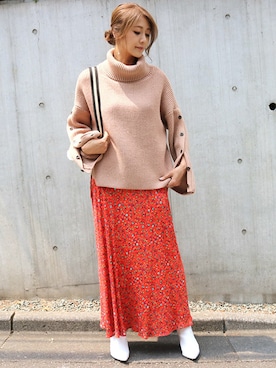 「アイテム（スカート、オレンジ系）」を使った、Yukimiさん（レディース・168cm）の秋コーディネート