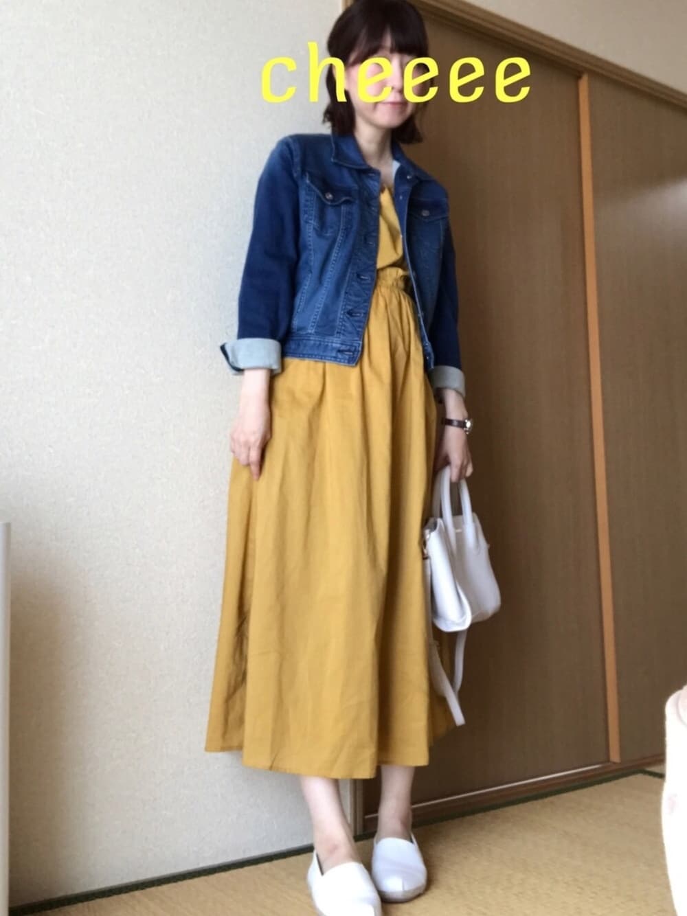 「ベルイエロー、マキシ丈ワンピース、デニムジャケット、Gジャン、エスパドリーユ、春コーデ、夏、マタニティ、妊婦、美女と野獣キャンペーン」｜「GUのアイテム（デニムジャケット、ブルー系）」を使った、Chie_eさん（レディース・159cm）の春コーディネートの1枚目の写真