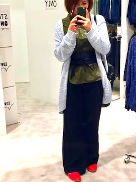 「UNIQLO（ユニクロ）のWOMEN オックスフォードワイドパンツ＋E（その他パンツ）」を使った、Manami さん（レディース・163cm）の春コーディネート