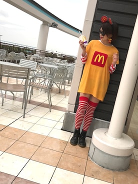 「マクドナルド」｜「アイテム（その他）」を使った、Manami さん（レディース・163cm）の秋コーディネート