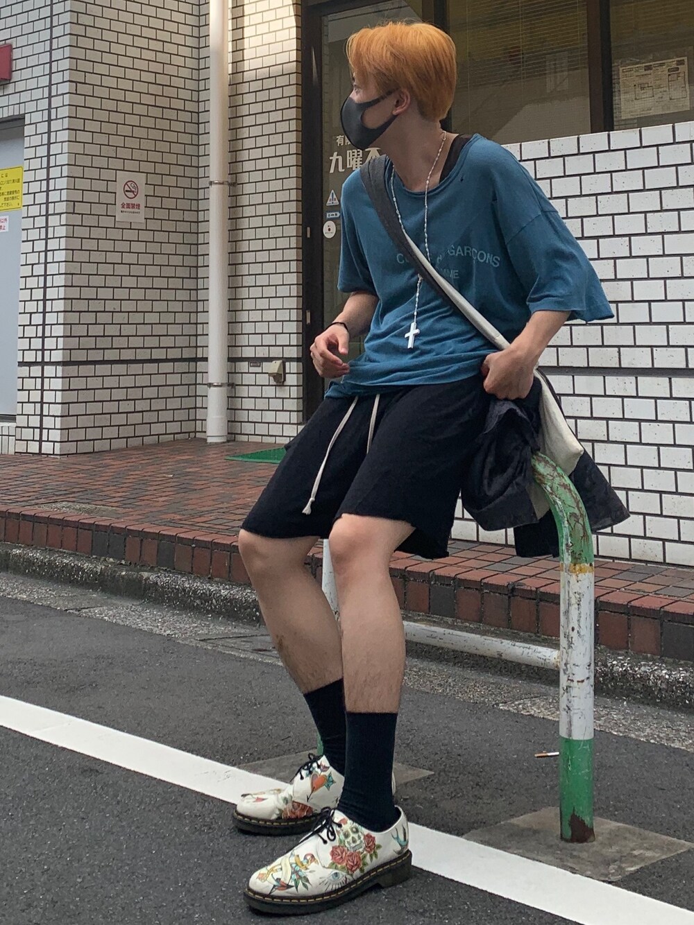 COMME des GARCONS COMME des GARCONSのショルダーバッグを使った人気