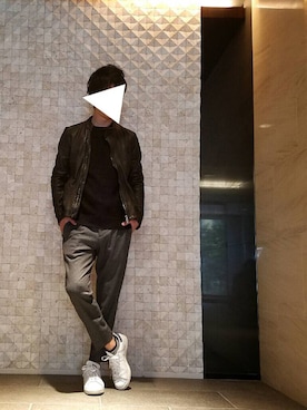 「トゥモローランド」｜「アイテム（ライダースジャケット）」を使った、SHOHEIさん（メンズ・170cm）の冬コーディネート