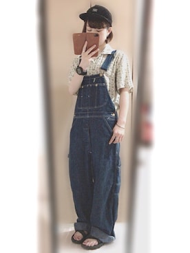 「HUF」｜「アイテム（オールインワン・サロペット）」を使った、愛海さん（レディース・153cm）の秋コーディネート