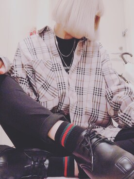 「ビッグシャツ」｜「アイテム（スウェット）」を使った、ゆっきーな ʚ♡ɞさん（レディース・155cm）の冬コーディネート