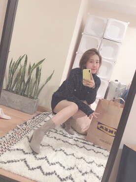 「PRADA（プラダ）のアイテム（ブーティ）」を使った、Vanessa-ViViさん（レディース・168cm）の秋コーディネート