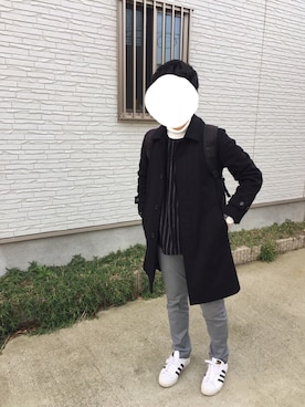 「アイテム（ステンカラーコート）」を使った、まんまみーやさん（メンズ・173cm・10代）の冬コーディネート