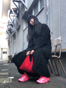 「アイテム（トートバッグ、レッド系）」を使った、麻衣さん（レディース・153cm）の春コーディネート