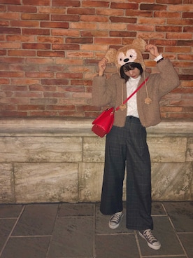 「disney」｜「アイテム（アナログ腕時計）」を使った、ゆめさん（レディース・166cm）の冬コーディネート