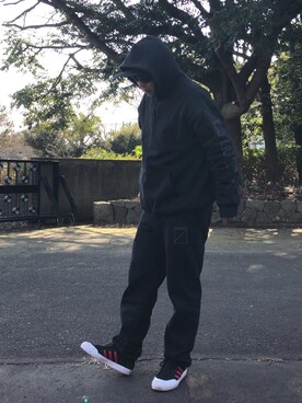 「NUMBERS EDITION(ナンバーズエディション)のアイテム」を使った、==トム==さん(メンズ・174cm)の冬コーディネート