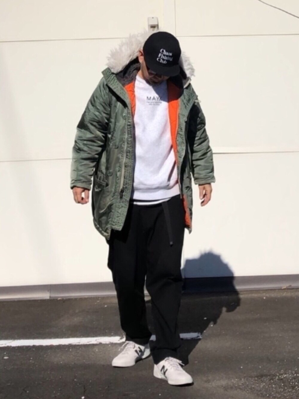 「キャップ、N-3B、スエット、レイヤードスタイル、GoldenFleece、MAYK、zipfive、New Balance」｜「golden freeceのアイテム（ミリタリージャケット、グリーン系）」を使った、＝＝トム＝＝さん（メンズ・174cm）の冬コーディネートの1枚目の写真