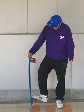 「スケボー」｜「アイテム（その他）」を使った、＝＝トム＝＝さん（メンズ・174cm）の冬コーディネート