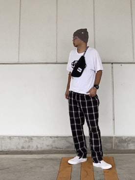「TENBOX（テンボックス）のアイテム（スニーカー）」を使った、＝＝トム＝＝さん（メンズ・174cm）の夏コーディネート
