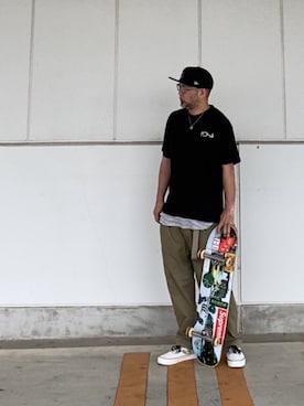 「スケボー」｜「アイテム（雑貨/ホビー）」を使った、＝＝トム＝＝さん（メンズ・174cm）の春コーディネート