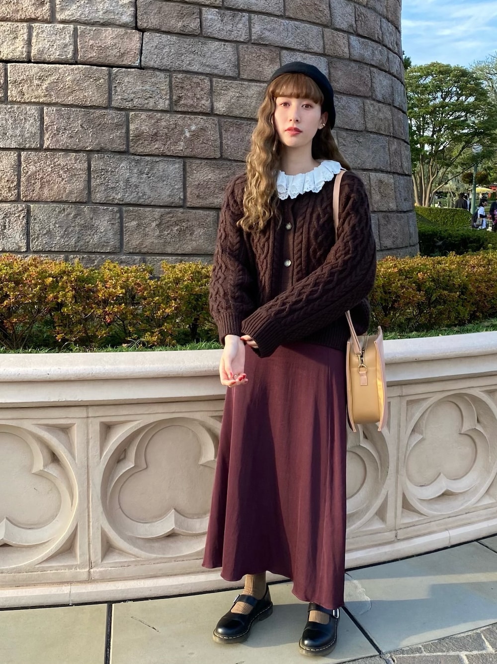 スカート（レッド系）を使った「メリージェーン」の人気