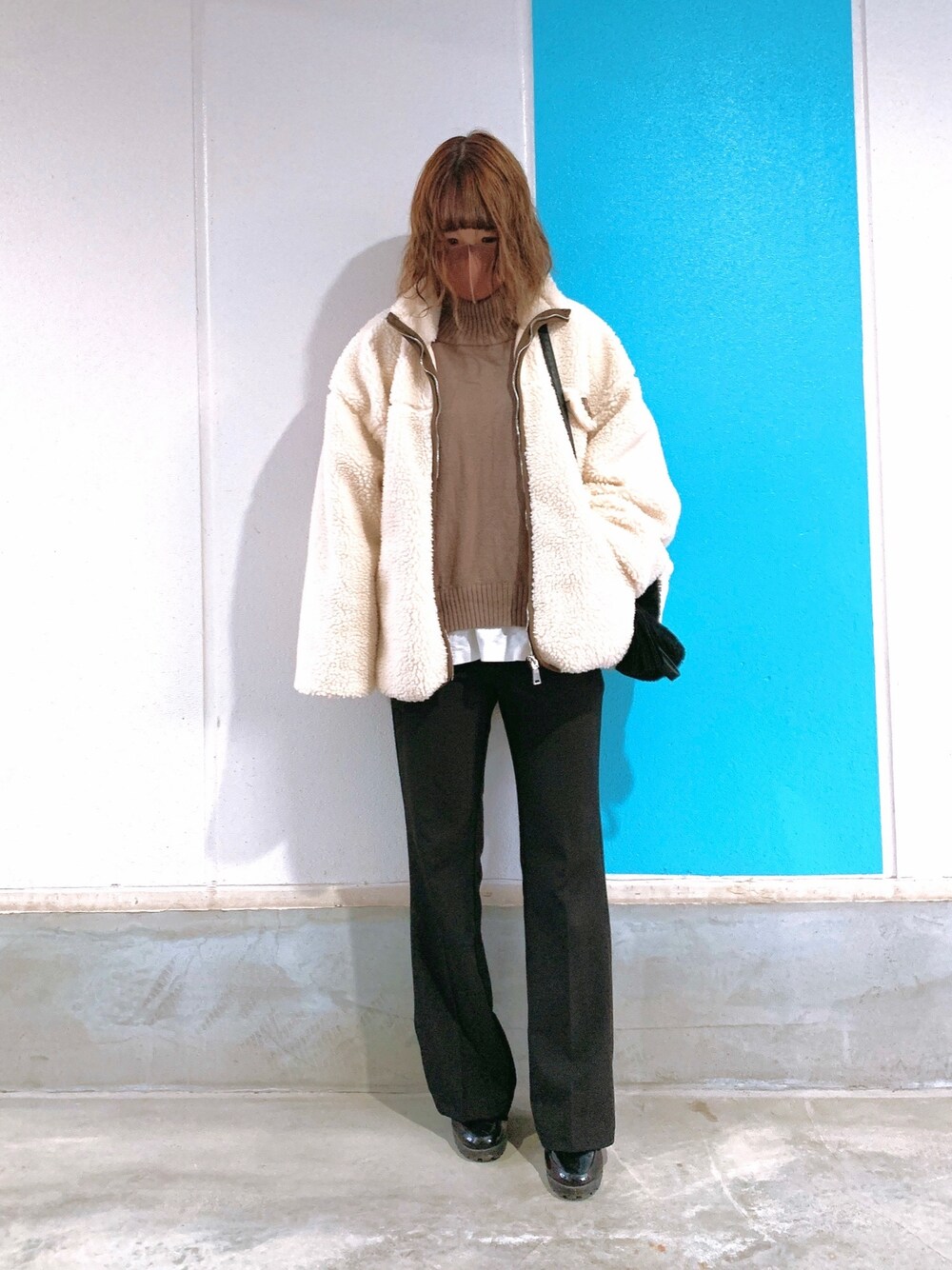 Misakiさんの「オーバーサイズ シープボア スタンドカラーブルゾン【ファッションインフルエンサー ろむし×anown 限定コラボ】（anown）」を使ったコーディネートの1枚目の写真